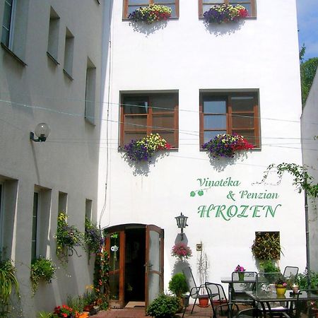 Penzion A Vinoteka Hrozen Kromeriz Bagian luar foto